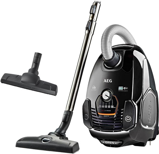 Recensione completa Aspirapolvere AEG